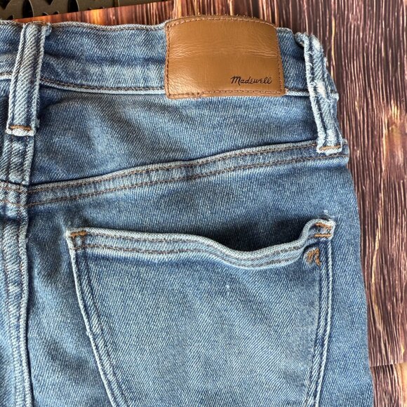 Pre-Owned Madewell Cali Demi-Boot cut Jeans Size 28 - Picture 6 of 7